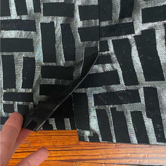 Banana Republic Factory black and silver metallic mini skirt lined holiday Sz 2 - Picture 7 of 11